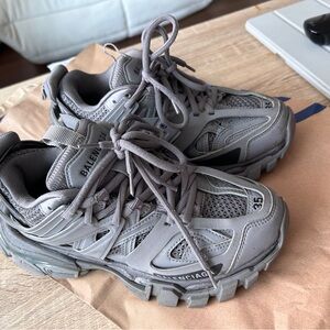 Balenciaga Track Sneakers – Grey